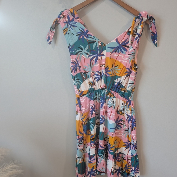Sam Edelman Tropical Print Sleeveless Dress - Picture 7 of 10
